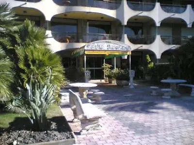 Bahia Hotel 3*